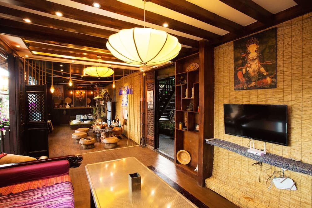 Mo Dai Mountain Inn
