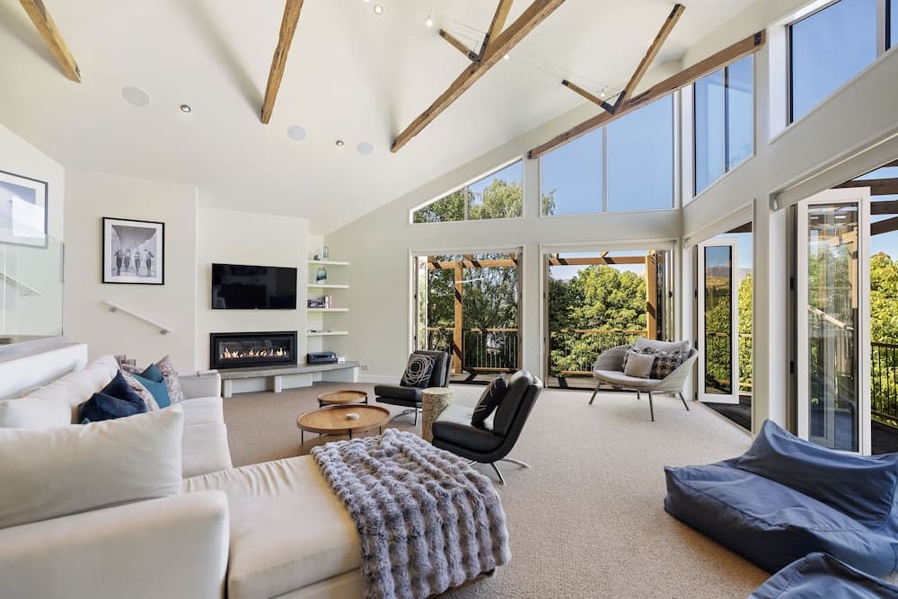 Pinnacle Villa