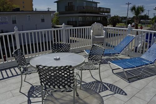 Edge Water Inn