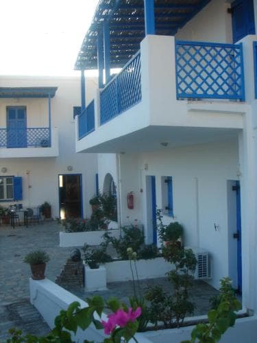 Karabo Hotel