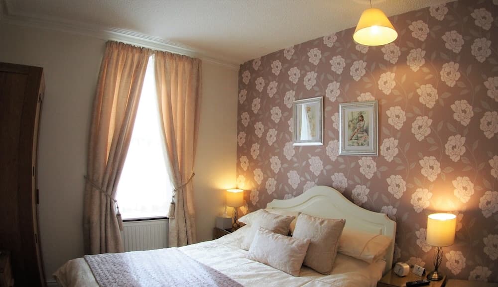 Lindisfarne House