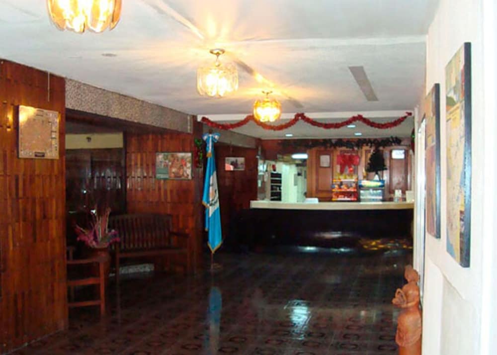 Hotel Maya Excelsior