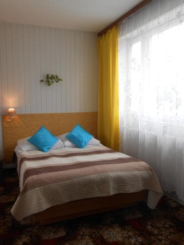 Hotel Leon