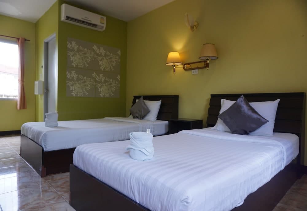 Phoemphoon 2 Hotel