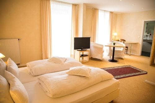 Airhotel Royal