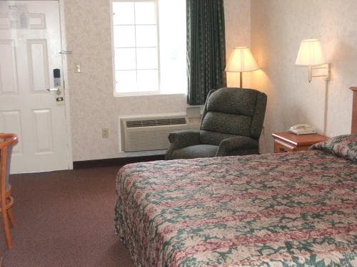 Deerfield Inn