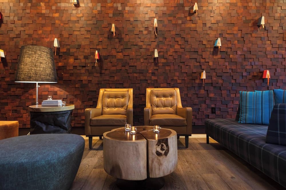 Renaissance Seattle Hotel