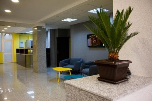 N&S Hotel