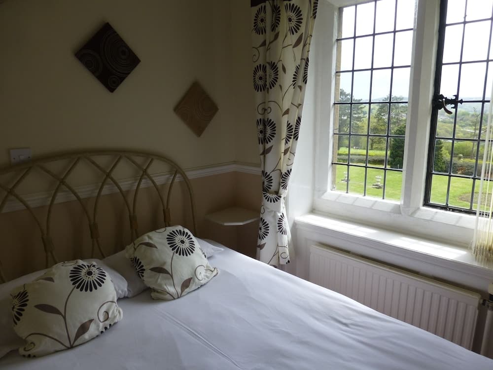 Maes Manor Hotel