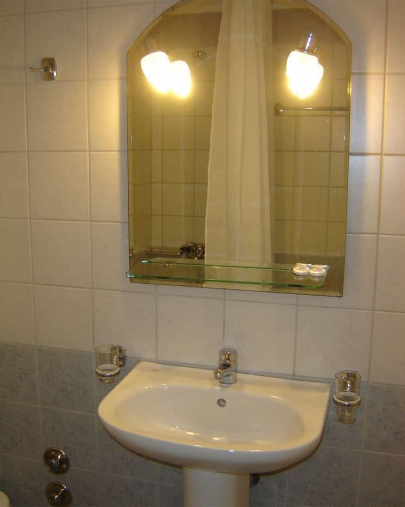 Odyssion Hotel