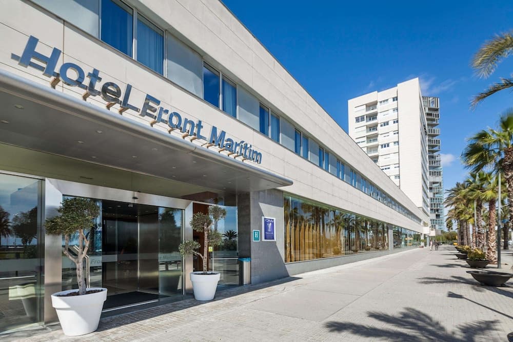 Best Front Maritim Hotel