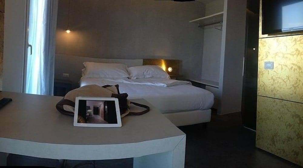 Bell Suite Hotel