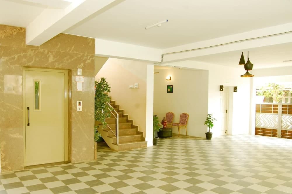 Star Residency
