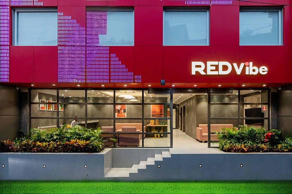 Fabhotel Red Vibe