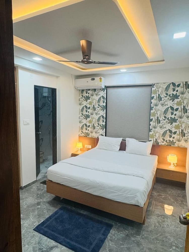 Mighter Crest Studio Apartment