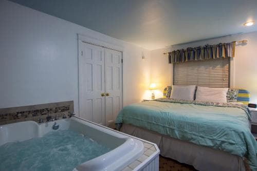 New Buffalo Inn & Spa