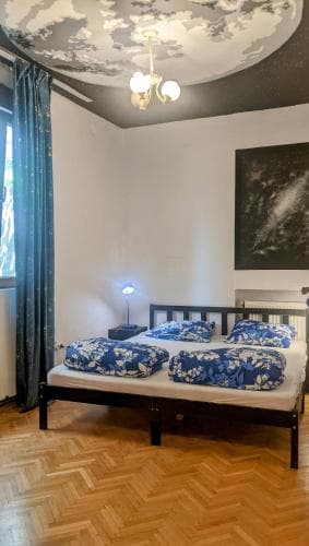 FreeBorn Hostel