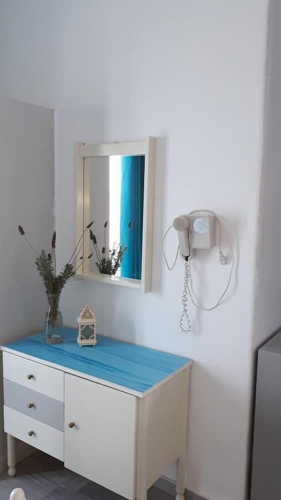 Athina Studios