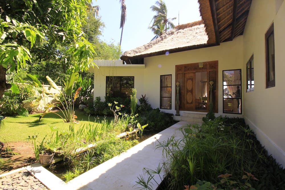 Kembali Villa