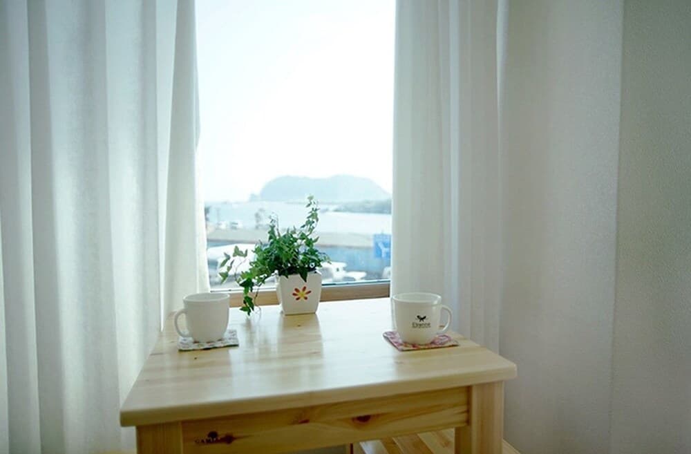 Sea Side Pension