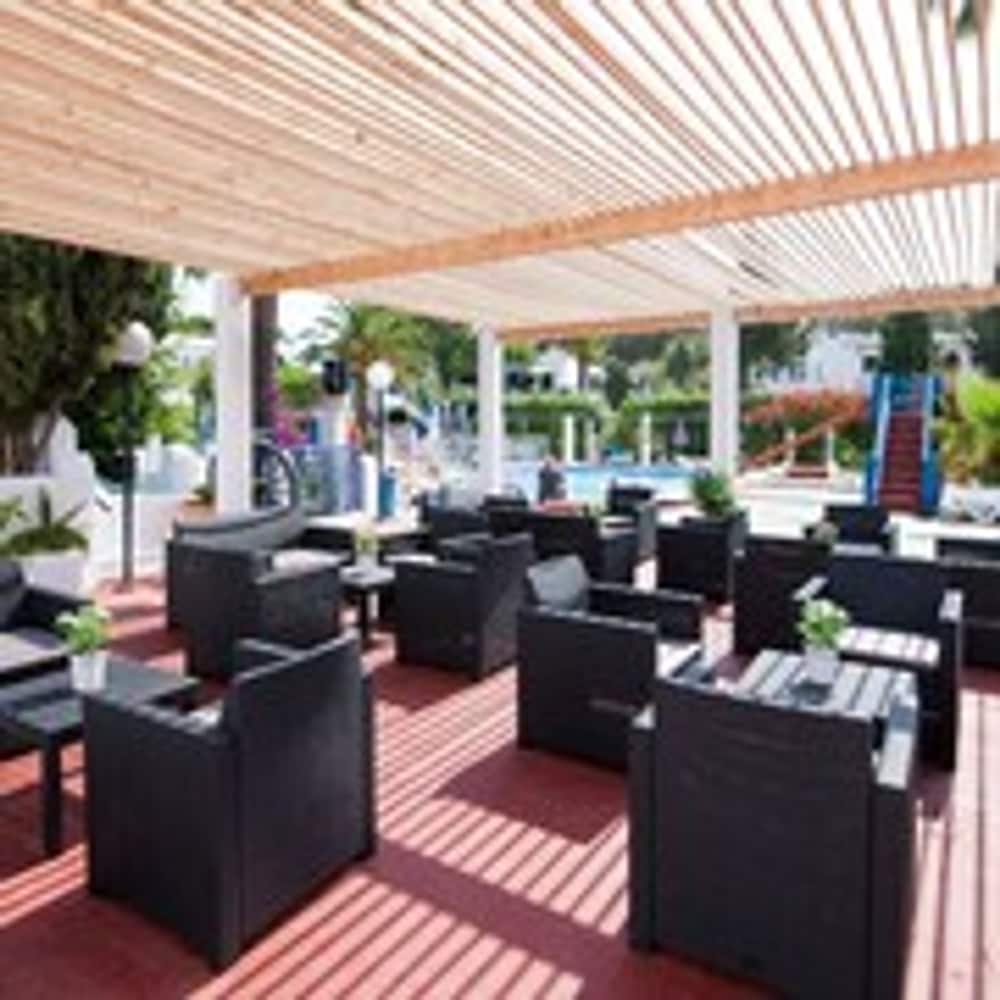 Apartamentos Cala d'Or Park