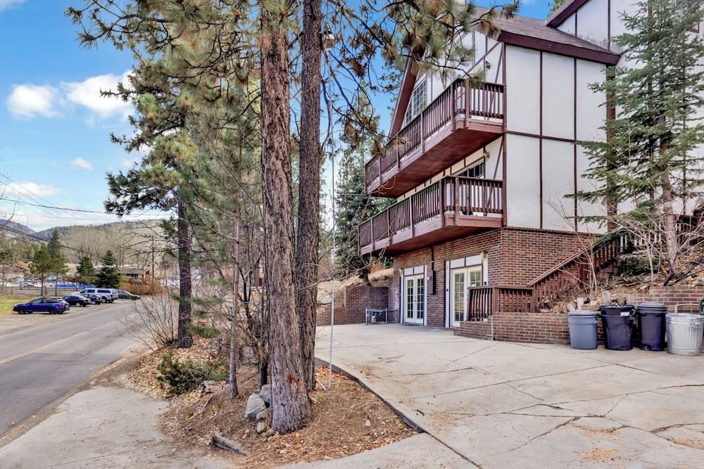Bear mountain chalet #639