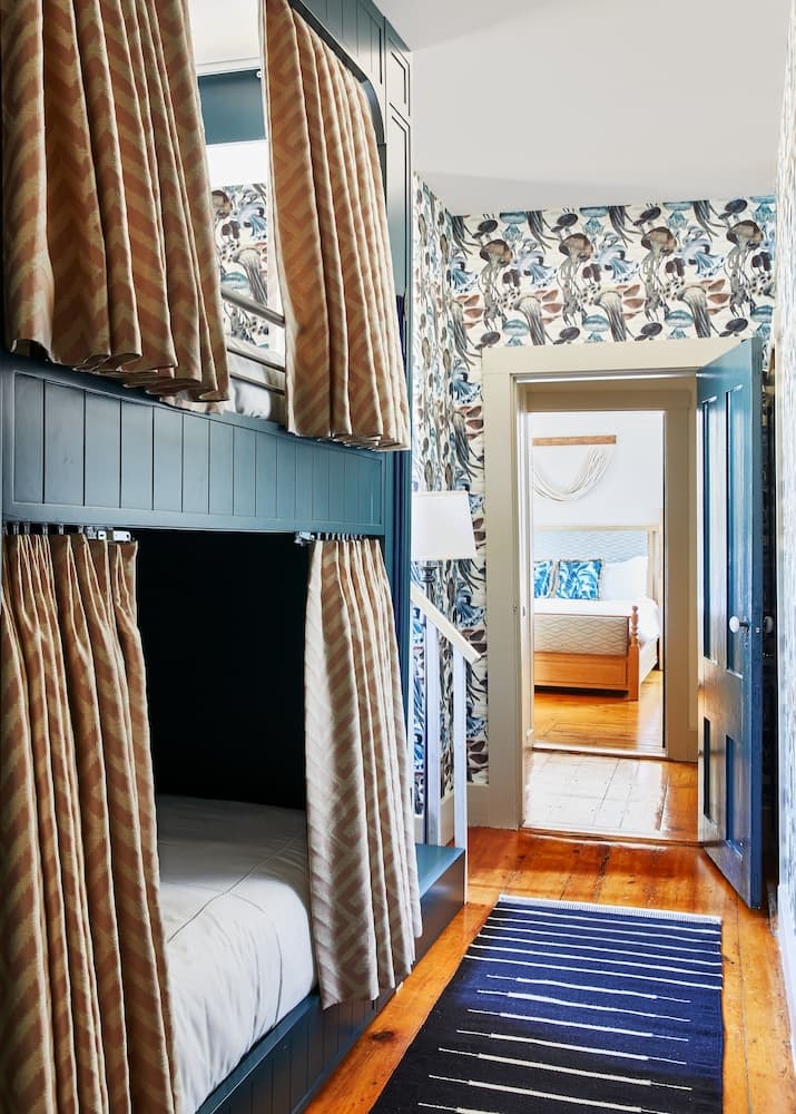 Faraway Nantucket