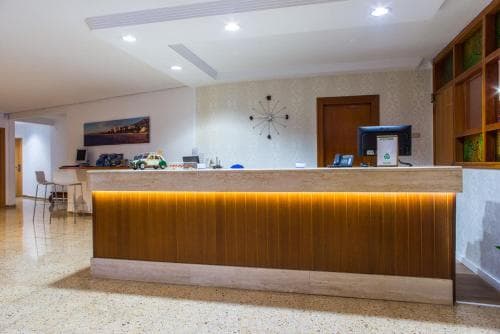 Eco Avenida Hotel