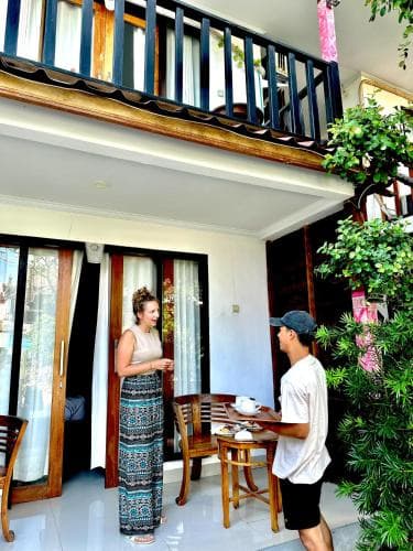 The Welcome Inn