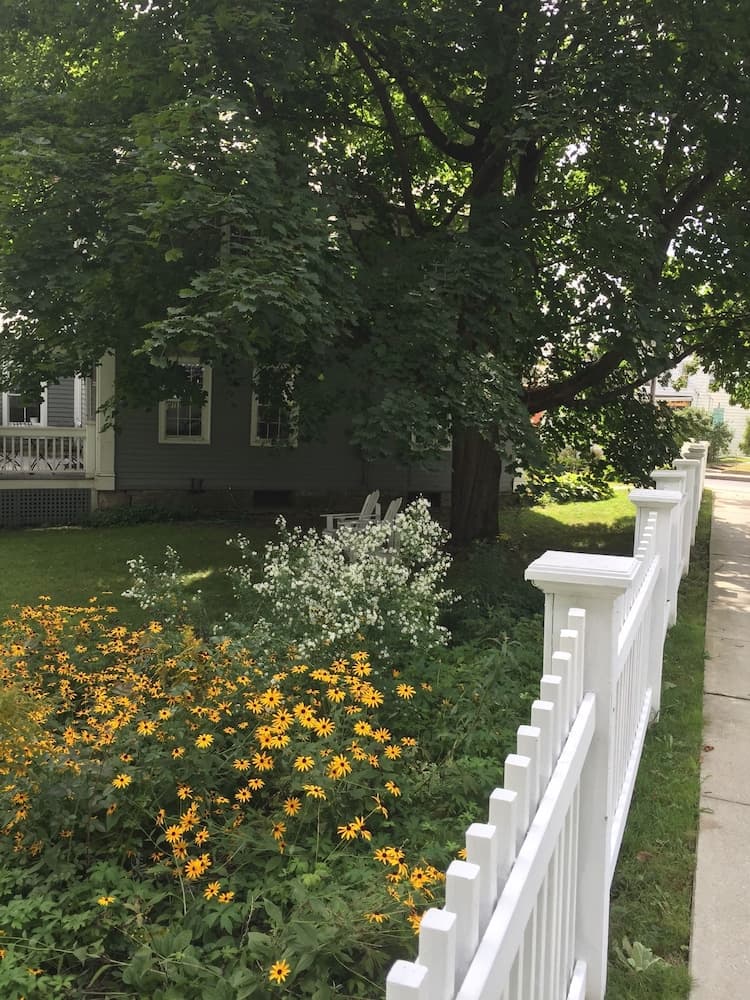 Eddington House Inn