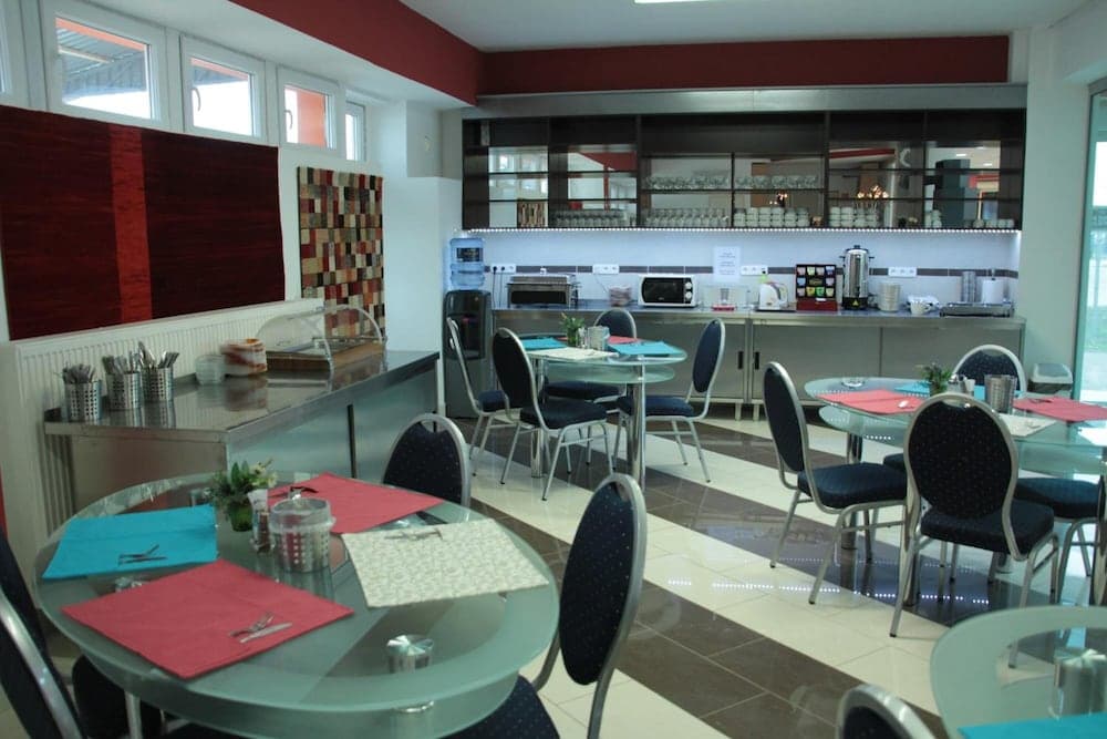 Tisza Corner Hotel