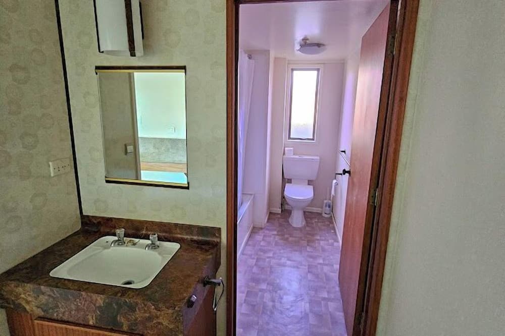 Countrytime Hotel