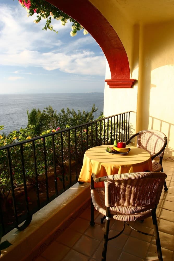 Lindo Mar Resort