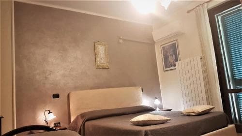 Elisa House