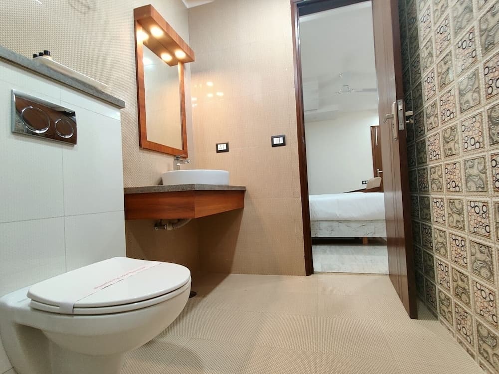Shacon Suites
