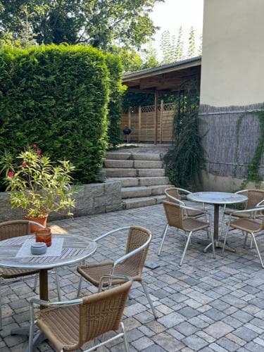 Hotel & Café Burghof