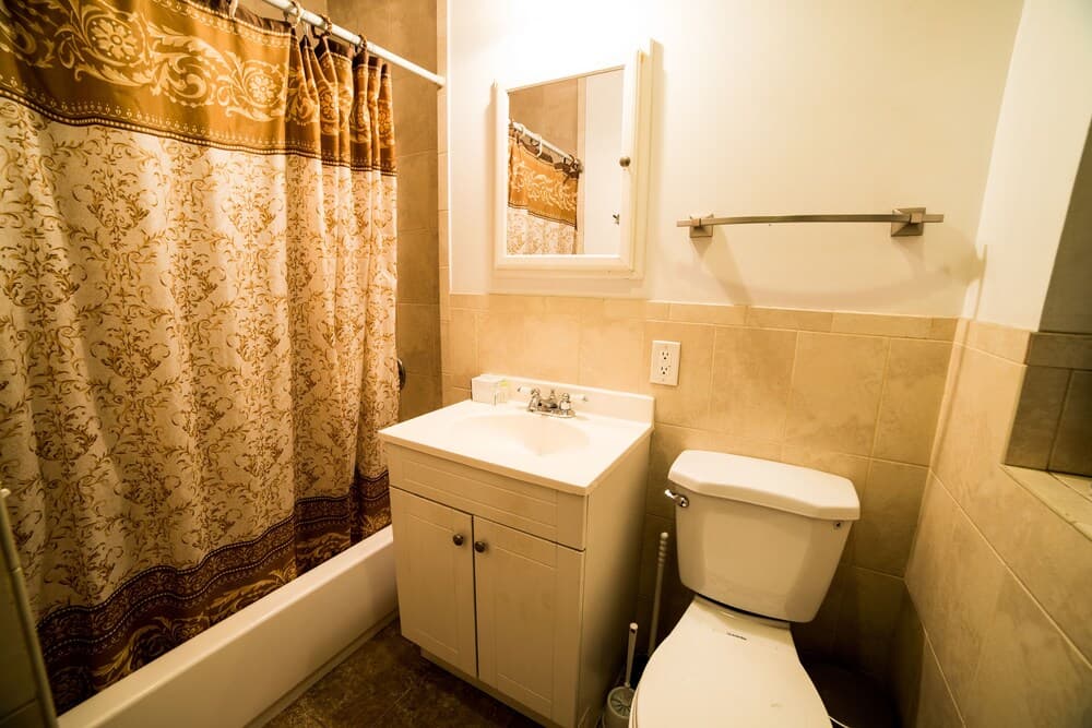 Renovated 2 BR Central Park