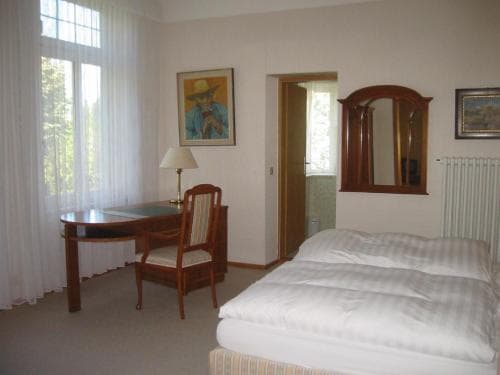 Pension Thiel