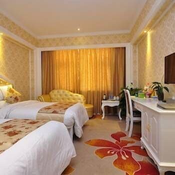 Dynasty Hotel