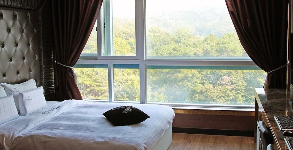 Hotel Bella