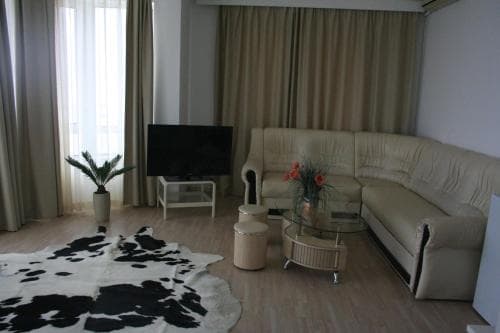 Hotel Noy