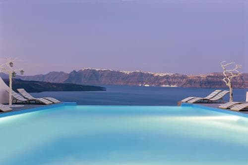 Astarte Suites
