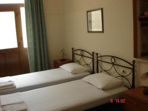 Kabanis Rooms