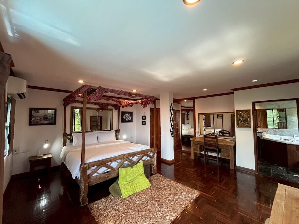 Thara Bayview Villa, SHA Certified