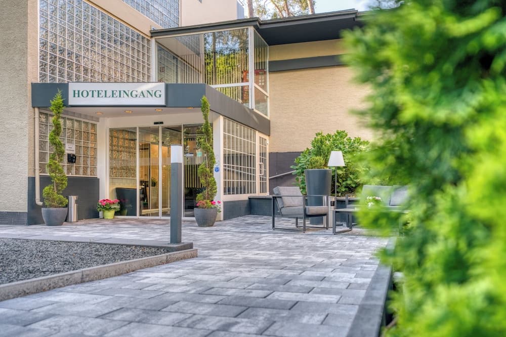 Waldhotel