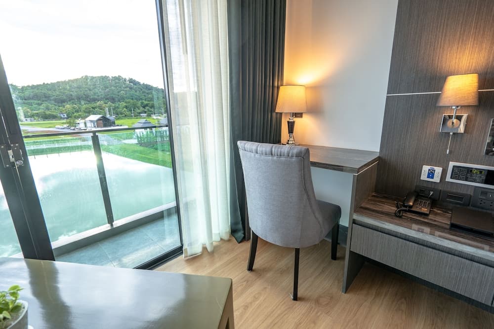 Pim Pool Villa Nan