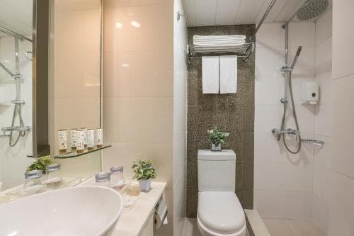 Silka Seaview Hotel