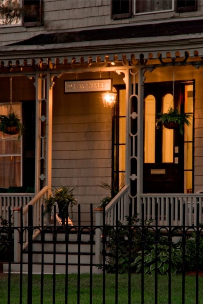 Marshall Slocum Inn