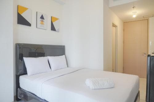 Brand New and Comfortable Studio at Tokyo Riverside PIK 2 Apartment By Travelio