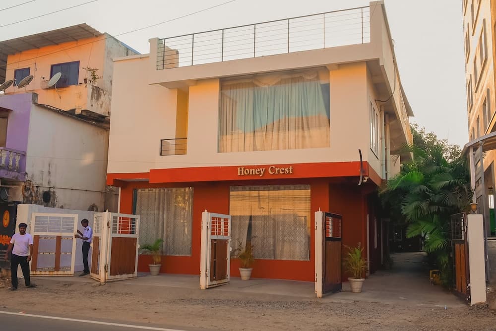 Naksha Tree Hotels - Ramapuram